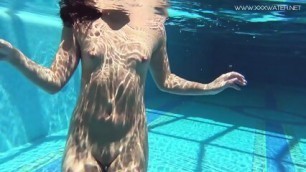 Jessica Lincoln Gets Horny And Naked In The Pool - Jessica Young