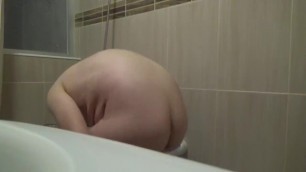 wet masturbation on holiday hotel bathroom