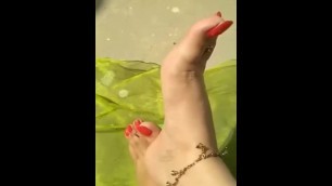 indian red colour hot feet