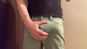 Skinny Jeans Bulge