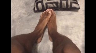 SEXY TOES AND FEET