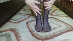 my feet in pantyhose