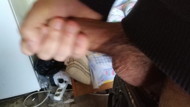 My penis masturbation with sperm spray