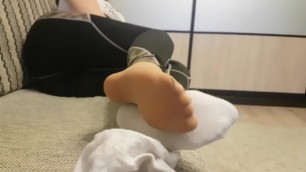 After gym sweaty feet in white ankle sock and tan nylon pantyhose