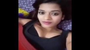 Sexy Paki Babe from Multan Showing Boobs