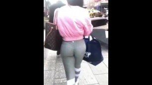 Spandex-Leggings-Fit-Girl-Creepshot---Sexy-candid-girls-with-juicy-asses!