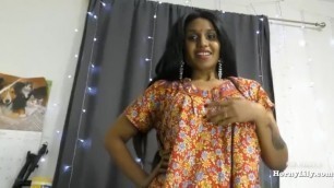 DESI MUMA SHOWING ASSETS WITH DIRTY TALK HINDI AUDO