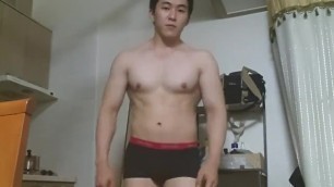 korean muscle 46-1 (posing)