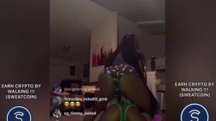 Birthday Teen Booty live teen downblouse tits show IG