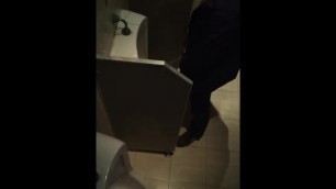 Toilet pee