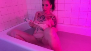 Bathtime Fun with Hot Tattooed MILF