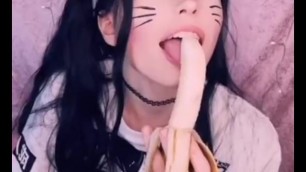 japanese girl sucking banana