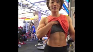 Korean Fitgirl cute abs 4u