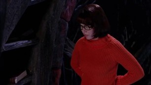 Velma (Linda Cardellini) - Super Sexy Compilation