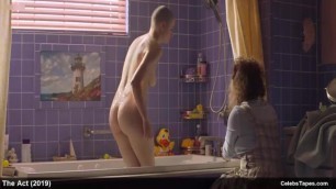 Teen Celebrity Joey King Completely Nude In A Bath