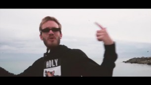 Bitch Lasagna - PewDiePie - T-Gay