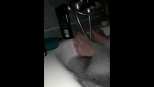 Feet worship on the bath