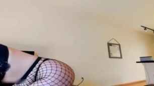 college girl in fishnets masturbating on cam
