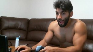 Sexy Muscle Arab