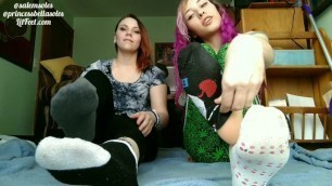 Duo Stinky Sock Strip To Big Wrinkled Soles And Long Toes Preview