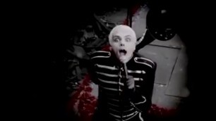 My Chemical Romance - Welcome To The Black Parade [Official Music Video]