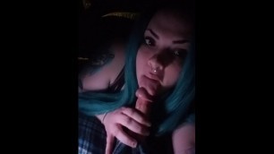 Sexy girlfriend has fun with me out in the car