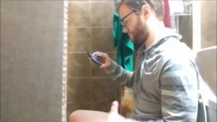 College Roommate Piss Wank Spycam