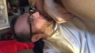 I FUCKING LOVE KISSING :D