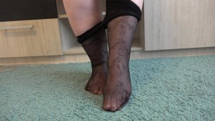 Foot bbw with feet fetish Do you like pantyhose with a pattern on fat legs?