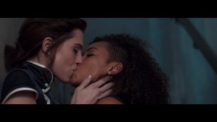 Nubile Actresses Allison Williams & Logan Browning Interracial Lesbian Sex