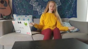 teen shows you her pretty feet fetish teencamgirls.online