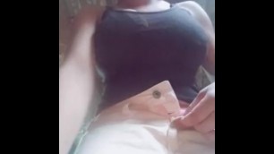 mi novia enseña sus tetas a la camara