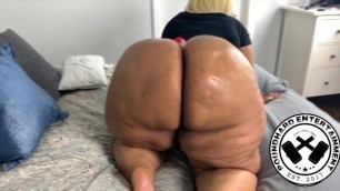 Huge Hard Firm Massive Booty BBW Donk Model Interview @PoundHardEnt