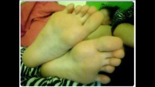 chatroulette girls feet 263