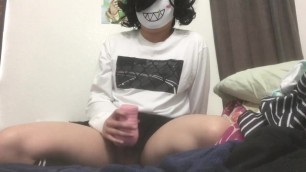Amateur Trap attempts to use a onahole while watching hentai