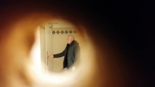 Spy on old man pissing 40