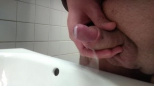 Sink cum shot at work