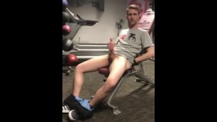 Jerking off in my apartment building's GYM public cumshot