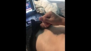 JACKING OFF AND WATCHING PORNHUB- DIRTY TALK AT THE ENDS