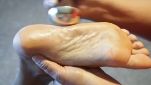 Ayurveda Kansa Foot Massage