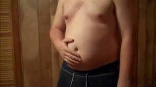Fat belly button man hot navel play jiggle