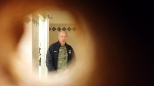Spying on older man pissing 94