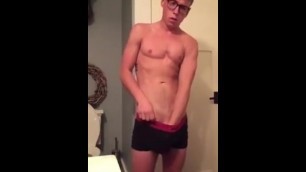 hot nerd twink shoots load