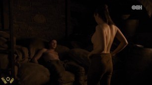 Maisie Williams (Arya Stark) - Sex Scene GOT (8x02)