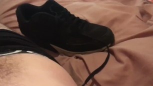 Wank n cum in my Nike Air Max