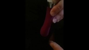 Orgasm and squirt in yoga pants