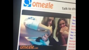 Omegle lesbian toes sucking