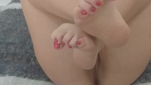 Gorgeous toes and play