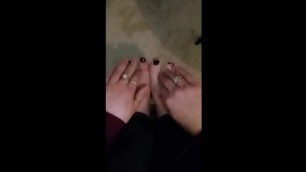 12 toes black nail