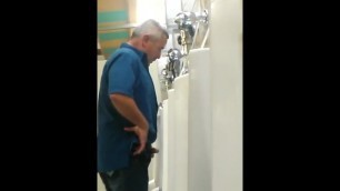 nice daddy dicks pissing at urinal 2
